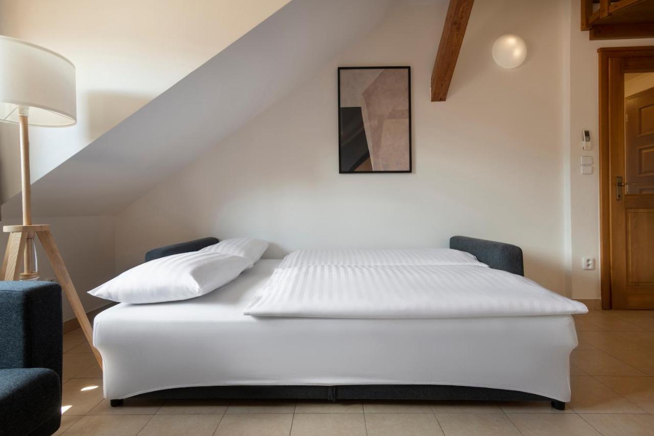 Aparthotel Bohemian Dreams And By Dwellfort Prag