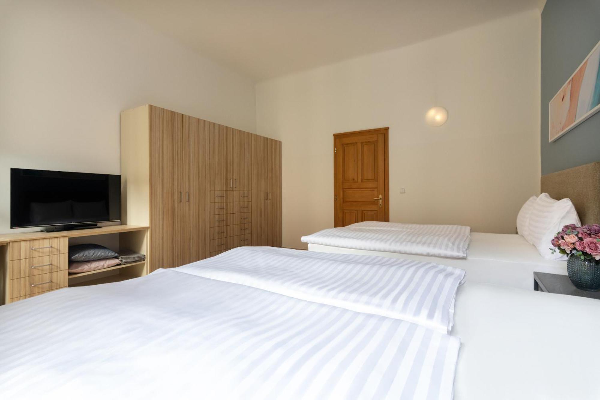 Bohemian Dreams And By Dwellfort Aparthotel Prag
