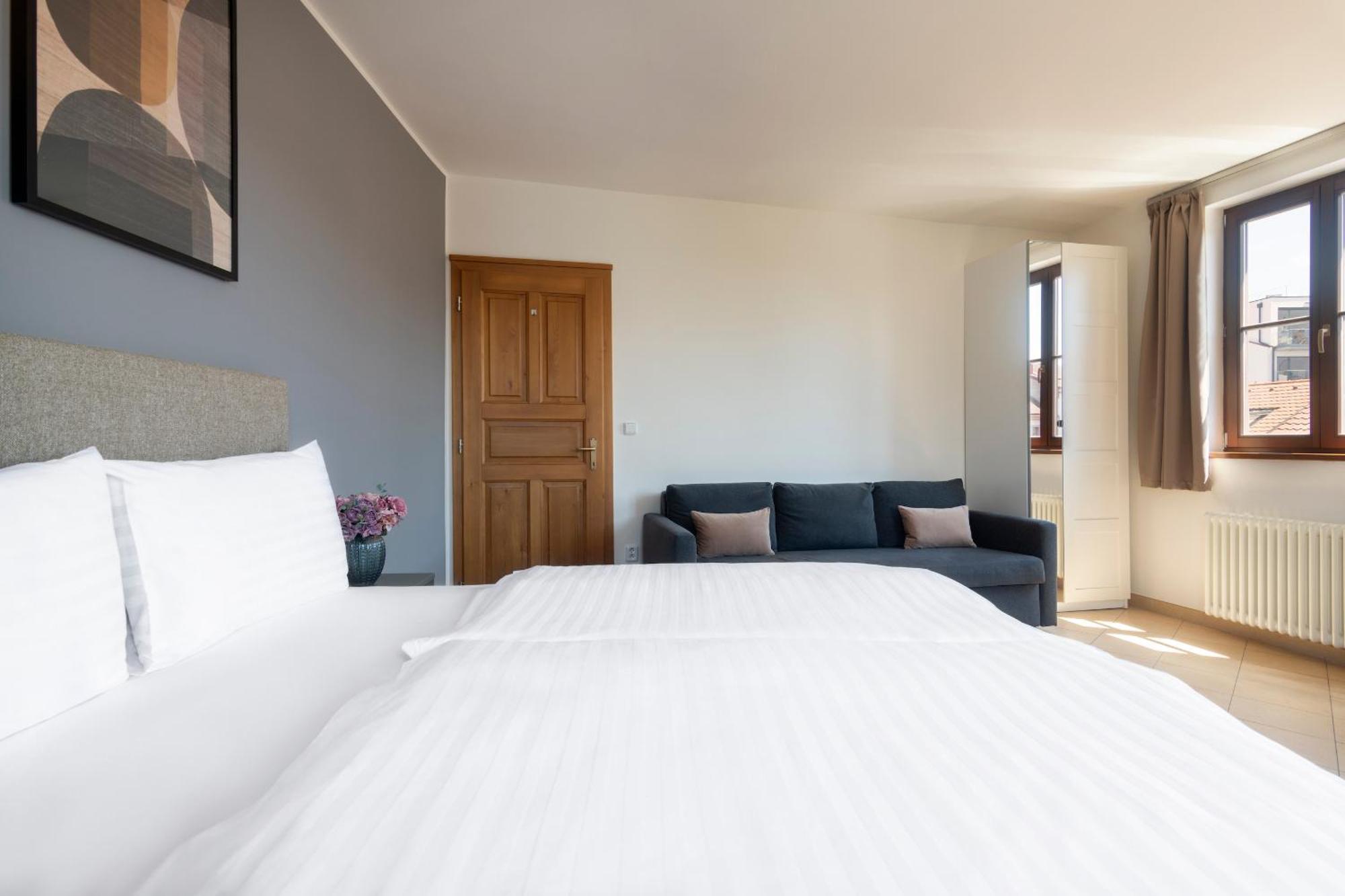 Bohemian Dreams And By Dwellfort Aparthotel Prag